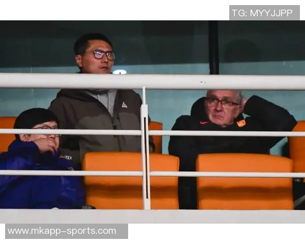 邵佳一谈留洋时机强调机会重要性希望王钰栋等人顺利出国发展 邵佳一谈留洋时机强调机会重要性希望王钰栋等人顺利出国发展