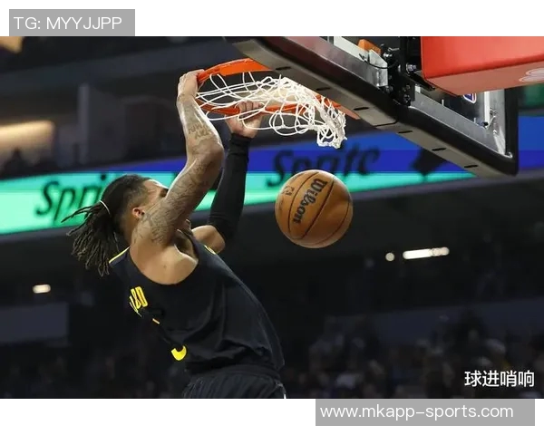 穆迪全场狂砍32分4篮板3抢断8记三分助勇士赢球成队内第二得分手