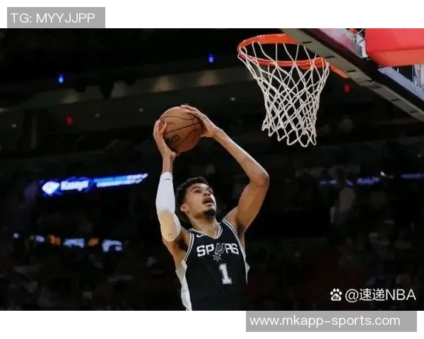 文班谈NBA杯夺冠意义竞争者的渴望与每场胜利的追求